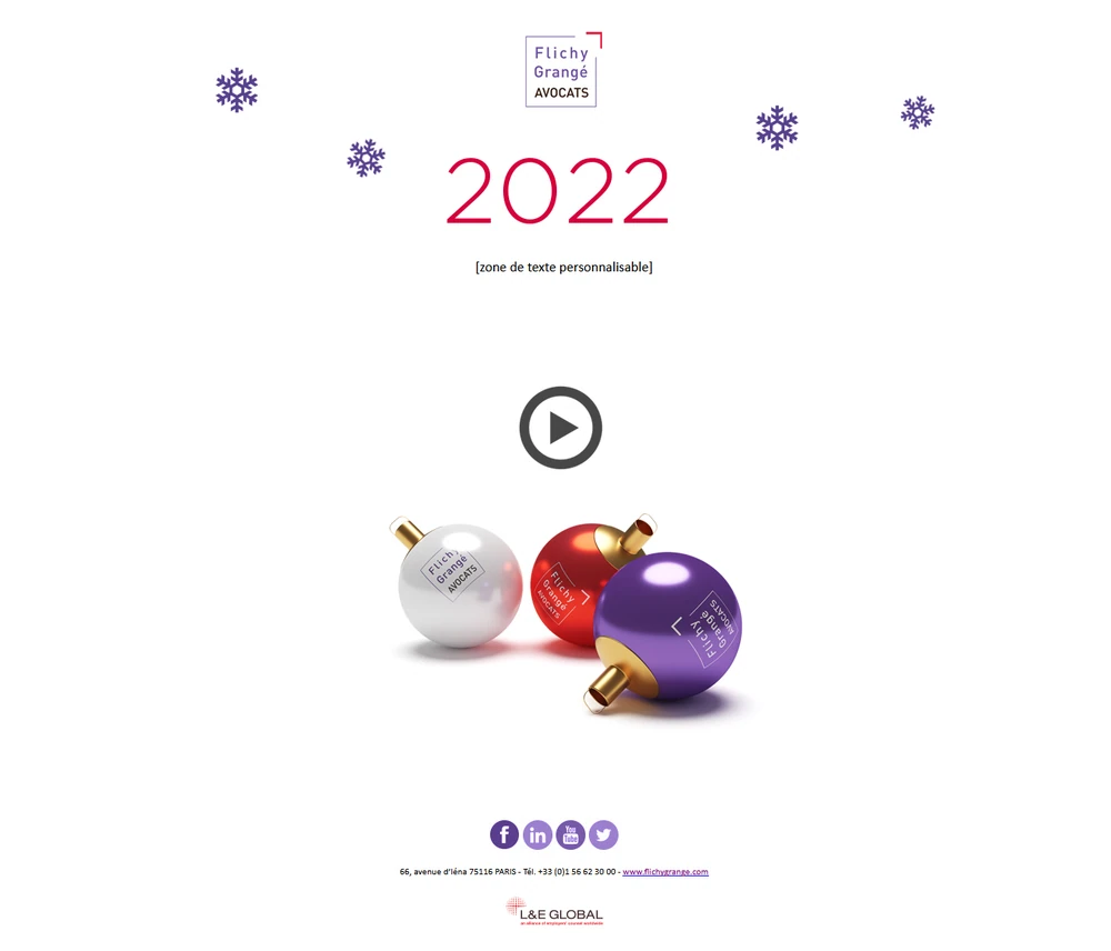 Design du mail de vœux 2022, avec trois boules de Noël blanches, rouges et violettes.